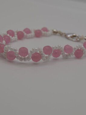 Pink and White Wave Beaded Bracelet